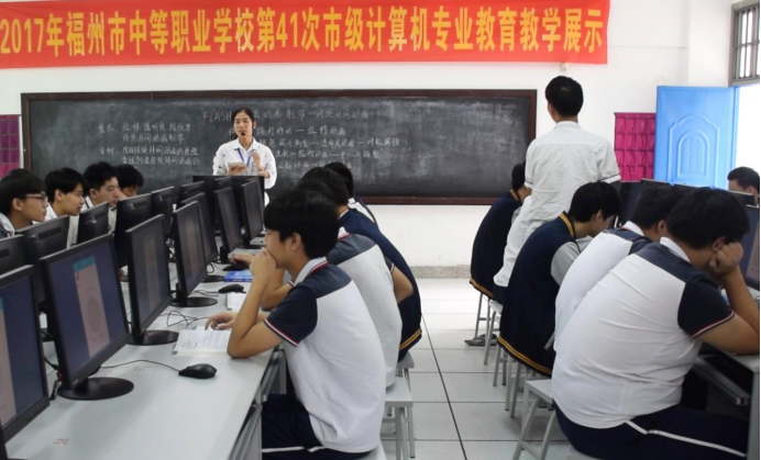 陈春艳.png